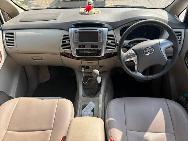 Used Toyota Innova [2013-2014] 2.5 VX 7 STR BS-III in Mumbai