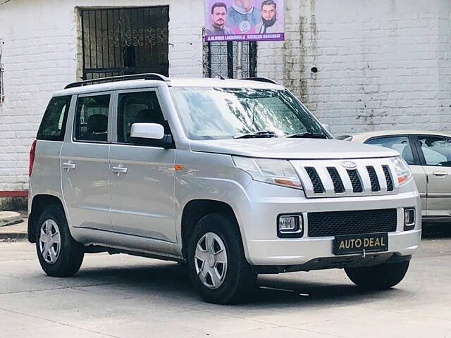 Used Mahindra TUV300 [2015-2019] T6 Plus in Mumbai