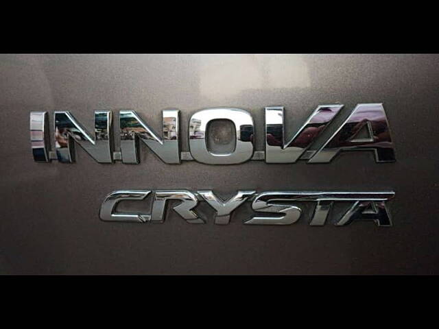 Used Toyota Innova Crysta [2016-2020] 2.8 GX AT 8 STR [2016-2020] in Kanpur