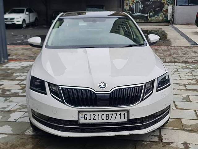 Used 2019 Skoda Octavia in Surat