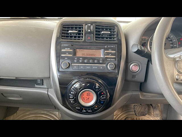 Used Nissan Micra [2013-2018] XV CVT [2016-2017] in Hyderabad