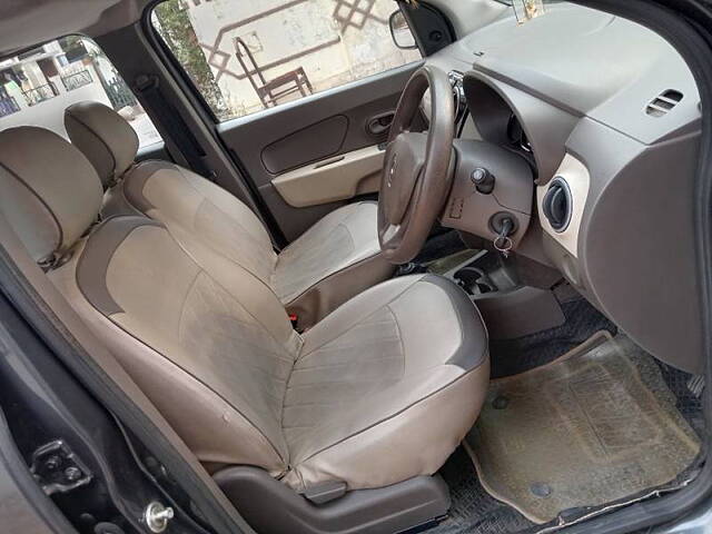 Used Renault Lodgy 110 PS RXZ [2015-2016] in Hyderabad