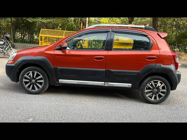 Used Toyota Etios Cross 1.2 G in Delhi