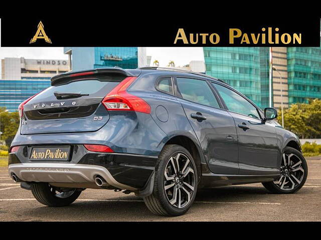 Used Volvo V40 [2016-2019] D3 R-Design in Pune