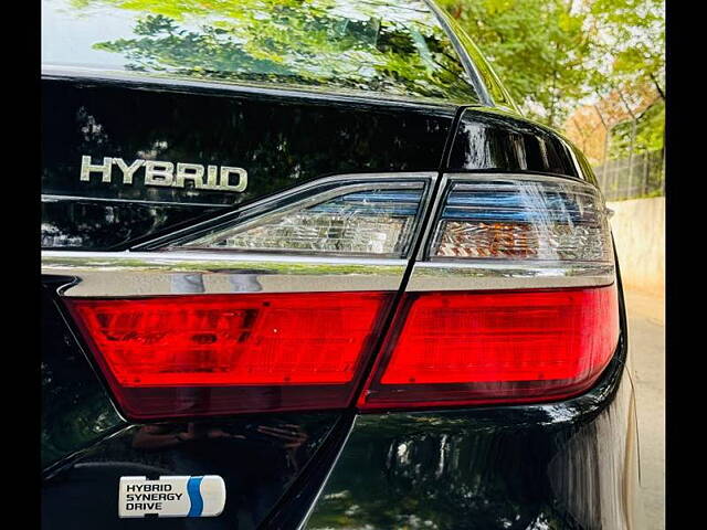 Used Toyota Camry Hybrid in Delhi