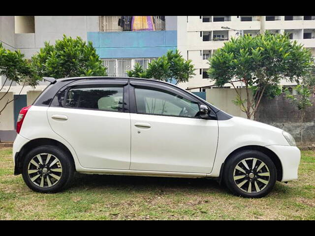 Used Toyota Etios Liva VD Dual Tone in Bangalore