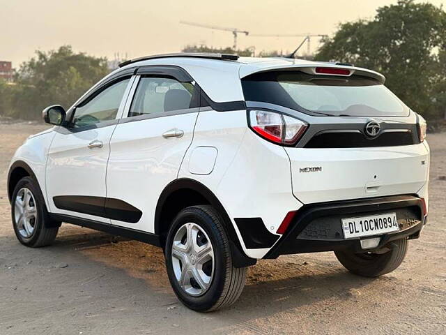 Used Tata Nexon [2017-2020] XE in Delhi