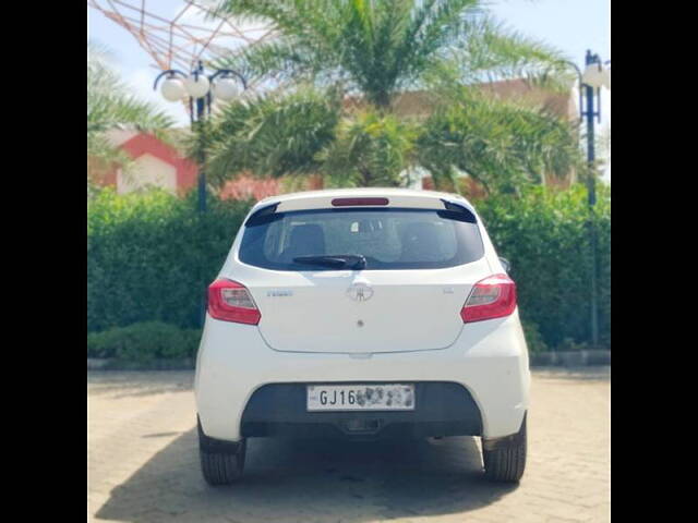 Used Tata Tiago [2016-2020] Revotorq XZ w/o Alloy [2018-2019] in Surat