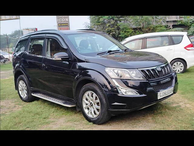 Used Mahindra XUV500 W9 [2018-2020] in Vadodara