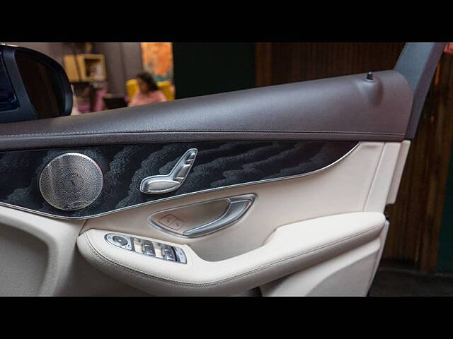 Used Mercedes-Benz GLC [2019-2023] 220d 4MATIC Progressive in Chandigarh