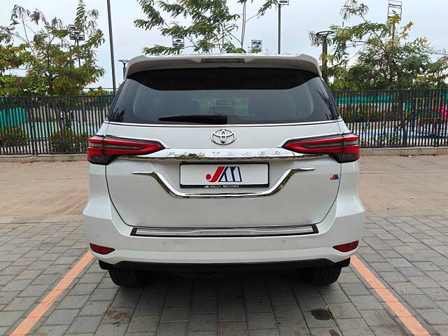 Used Toyota Fortuner 4X2 AT 2.8 Diesel in Ahmedabad