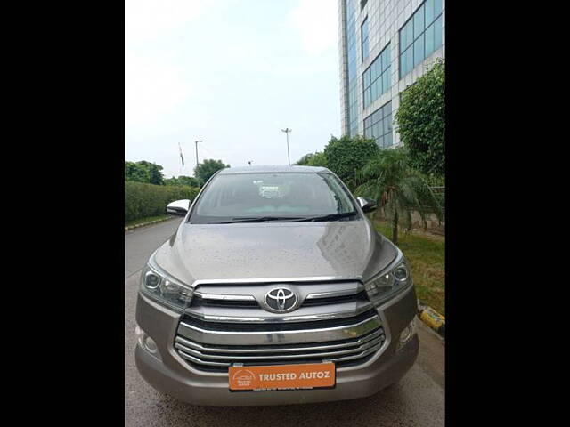 Used 2016 Toyota Innova Crysta in Delhi