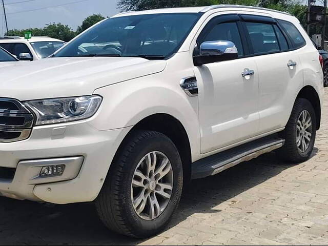 Used Ford Endeavour [2016-2019] Titanium 3.2 4x4 AT in Jalgaon