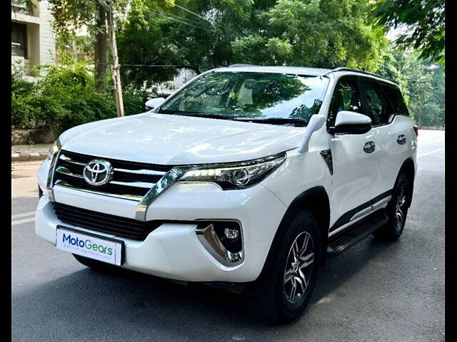 Used Toyota Fortuner [2016-2021] 2.8 4x2 MT [2016-2020] in Delhi