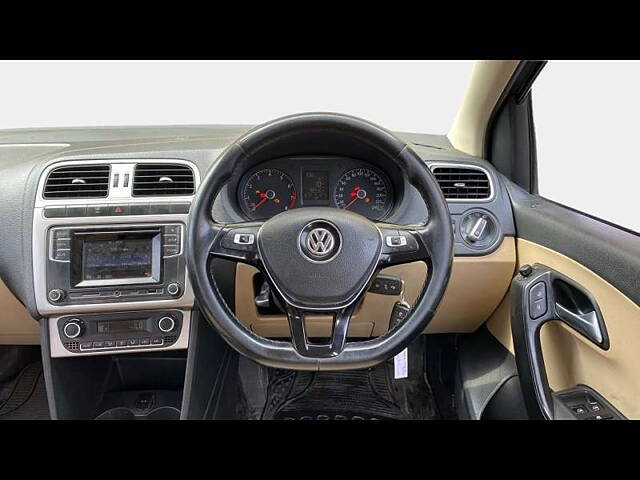 Used Volkswagen Polo [2016-2019] Highline1.2L (P) in Kolkata