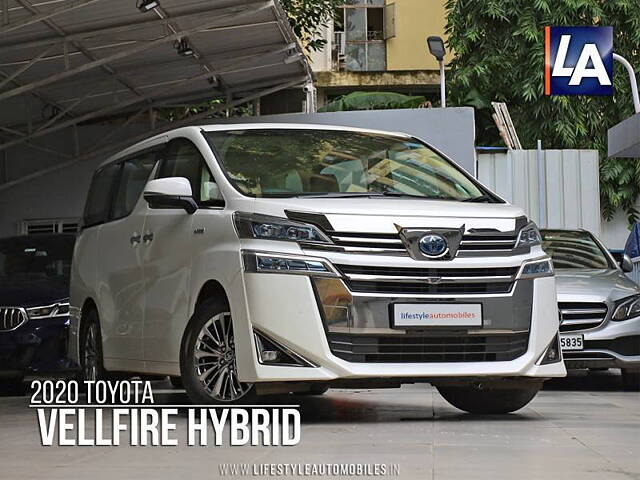 Used 2020 Toyota Vellfire in Kolkata