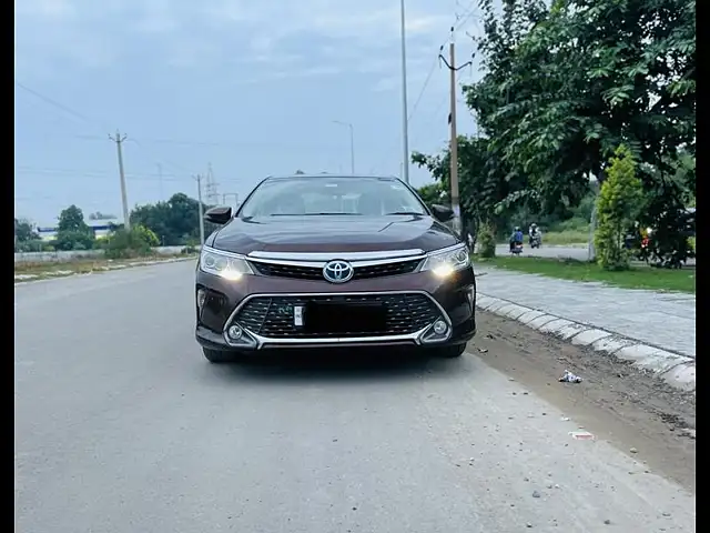 Used 2016 Toyota Camry in Mohali