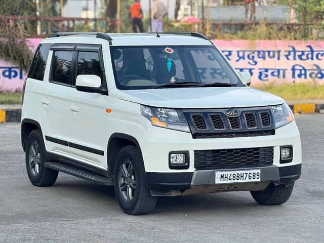 Used Mahindra TUV300 T10 in Nashik