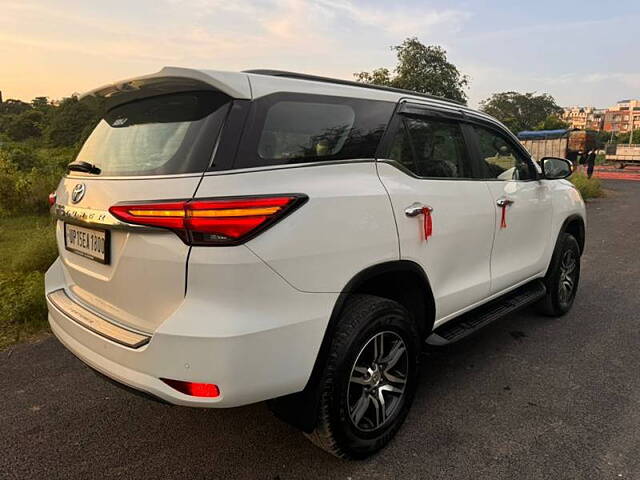 Used Toyota Fortuner 4X2 AT 2.8 Diesel in Delhi