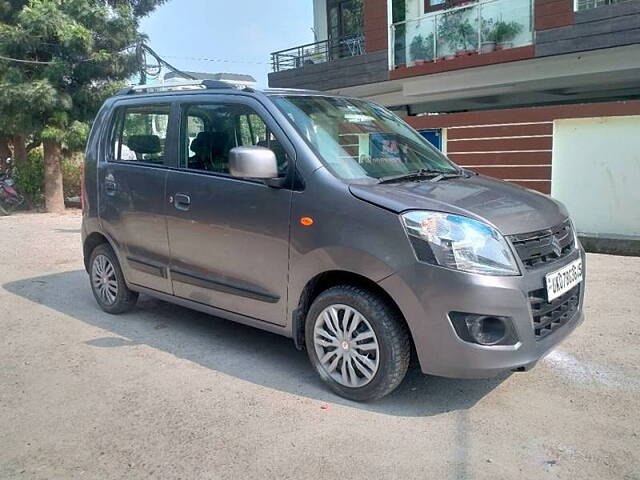 Used Maruti Suzuki Wagon R 1.0 [2014-2019] VXI in Dehradun