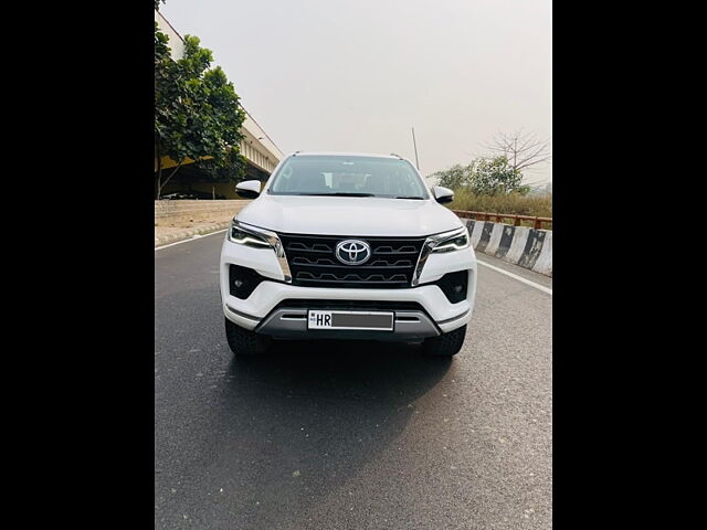 Used 2023 Toyota Fortuner in Meerut