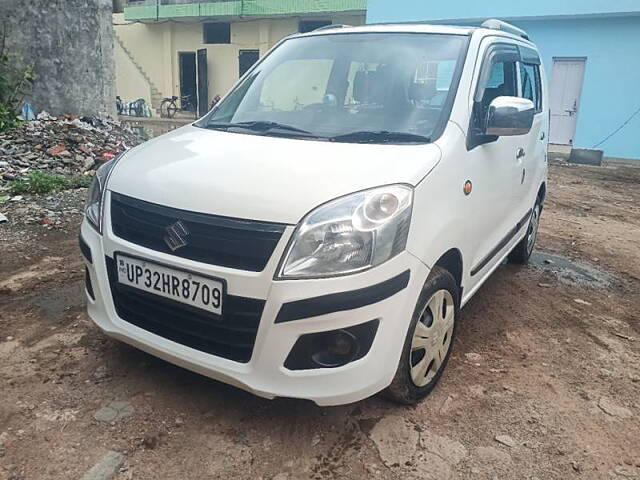 Used Maruti Suzuki Wagon R 1.0 [2014-2019] VXI AMT in Kanpur