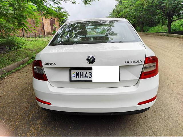 Used Skoda Octavia [2017-2021] 2.0 TDI CR Style Plus AT [2017] in Nashik