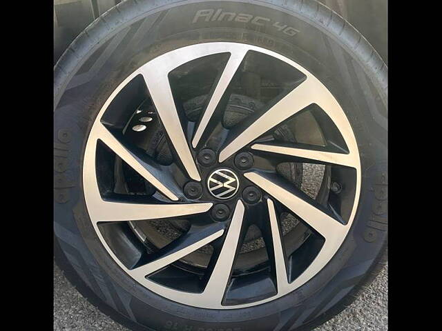 Used Volkswagen Virtus [2022-2023] Topline 1.0 TSI AT in Delhi