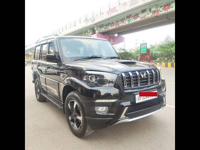 Used Mahindra Scorpio S11 MT 7S CC in Lucknow