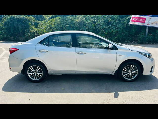 Used Toyota Corolla Altis [2014-2017] GL Petrol in Delhi