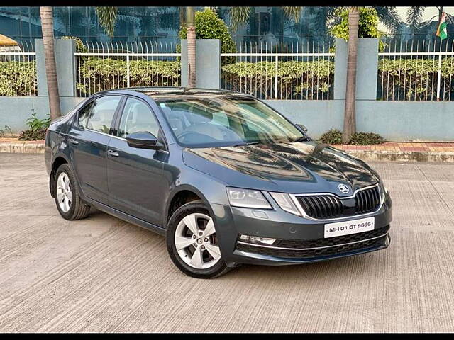 Used 2018 Skoda Octavia in Pune