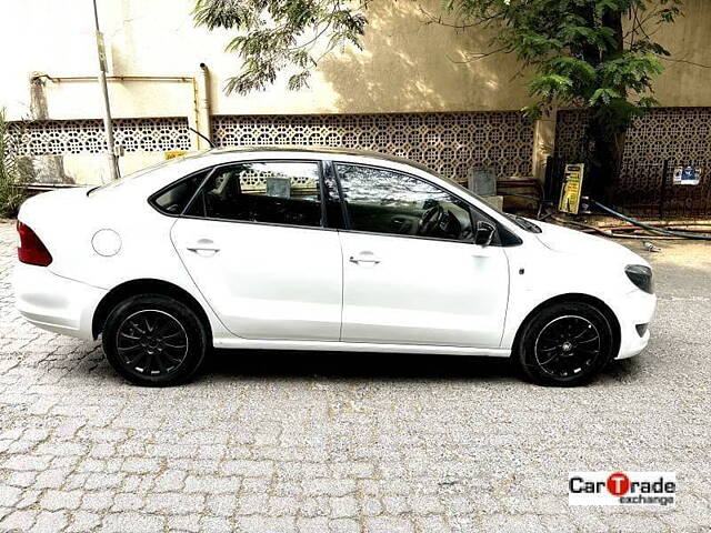 Used Skoda Rapid [2015-2016] 1.6 MPI Style Plus Black Package AT in Mumbai