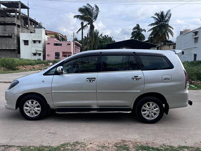 Used Toyota Innova [2005-2009] 2.5 V 7 STR in Bangalore