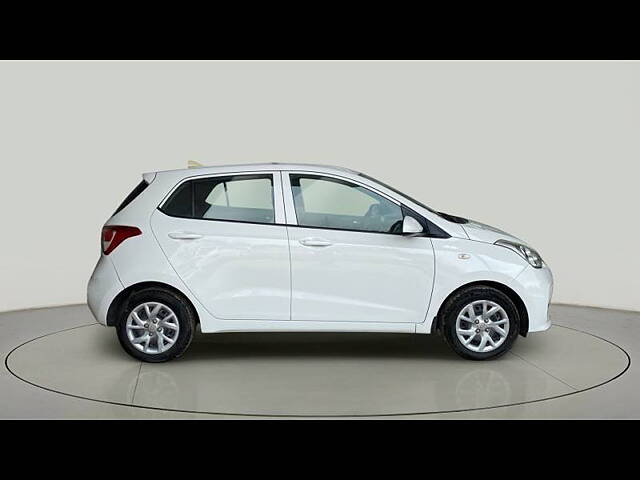 Used Hyundai Grand i10 [2013-2017] Sportz 1.2 Kappa VTVT [2016-2017] in Ahmedabad