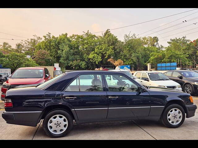 Used Mercedes-Benz MB-Class 140 in Pune