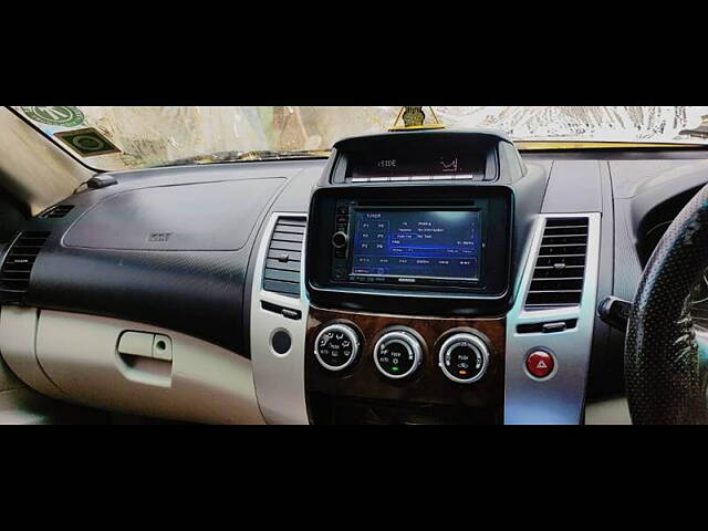 Used Mitsubishi Pajero Sport 2.5 MT in Mumbai