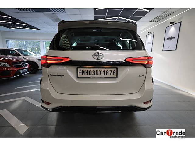 Used Toyota Fortuner Legender 4X4 AT 2.8 Legender in Delhi