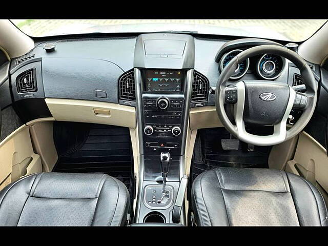 Used Mahindra XUV500 [2015-2018] W6 AT in Delhi