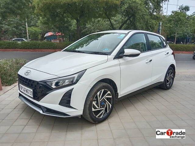 Used Hyundai i20 [2020-2023] Asta (O) 1.2 MT in Delhi