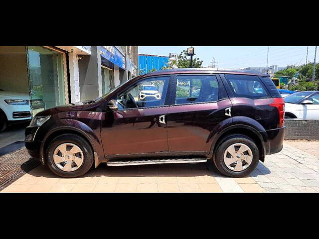 Used Mahindra XUV500 [2015-2018] W6 in Ahmedabad