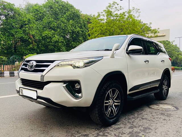 Used Toyota Fortuner [2016-2021] 2.8 4x2 AT [2016-2020] in Delhi