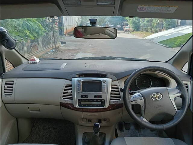 Used Toyota Innova [2005-2009] 2.5 V 7 STR in Hyderabad