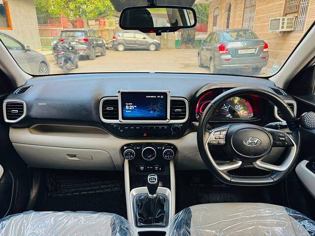 Used Hyundai Venue [2022-2023] SX 1.2 Petrol in Delhi