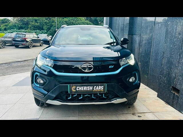 Used Tata Nexon EV Max XZ Plus Lux 7.2 KW Fast Charger [2022-2023] in Delhi