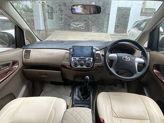 Used Toyota Innova [2013-2014] 2.5 GX 7 STR BS-IV LTD in Pune