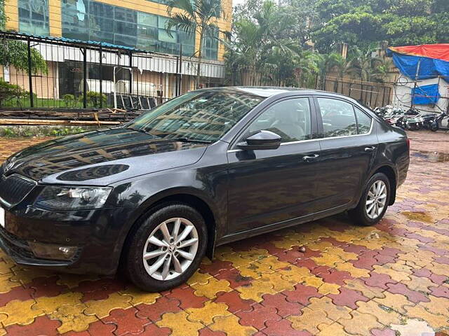 Used Skoda Octavia [2017-2021] 1.8 TSI Style Plus AT [2017] in Mumbai