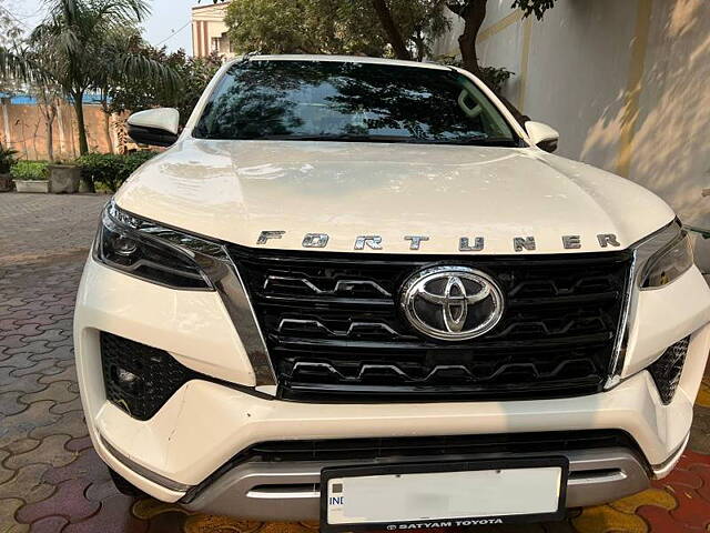 Used Toyota Fortuner 4X2 MT 2.8 Diesel in Delhi