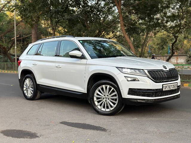 Used Skoda Kodiaq [2017-2020] L&K 2.0 TDI 4x4 AT in Delhi