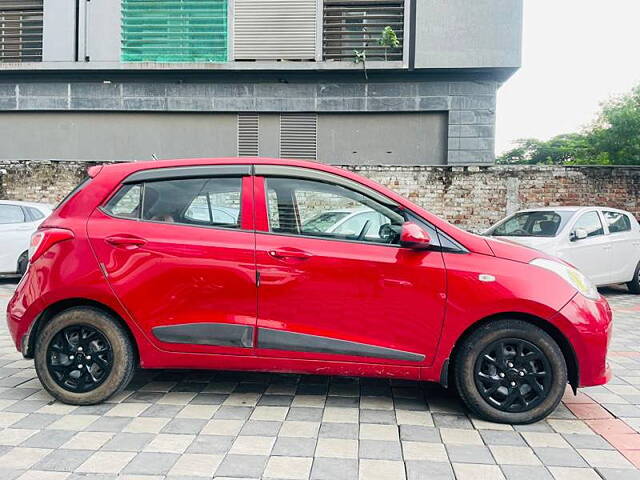 Used Hyundai Grand i10 Sportz (O) U2 1.2 CRDi [2017-2018] in Surat