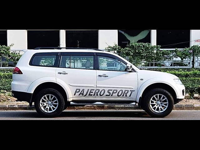 Used Mitsubishi Pajero Sport 2.5 AT in Chandigarh